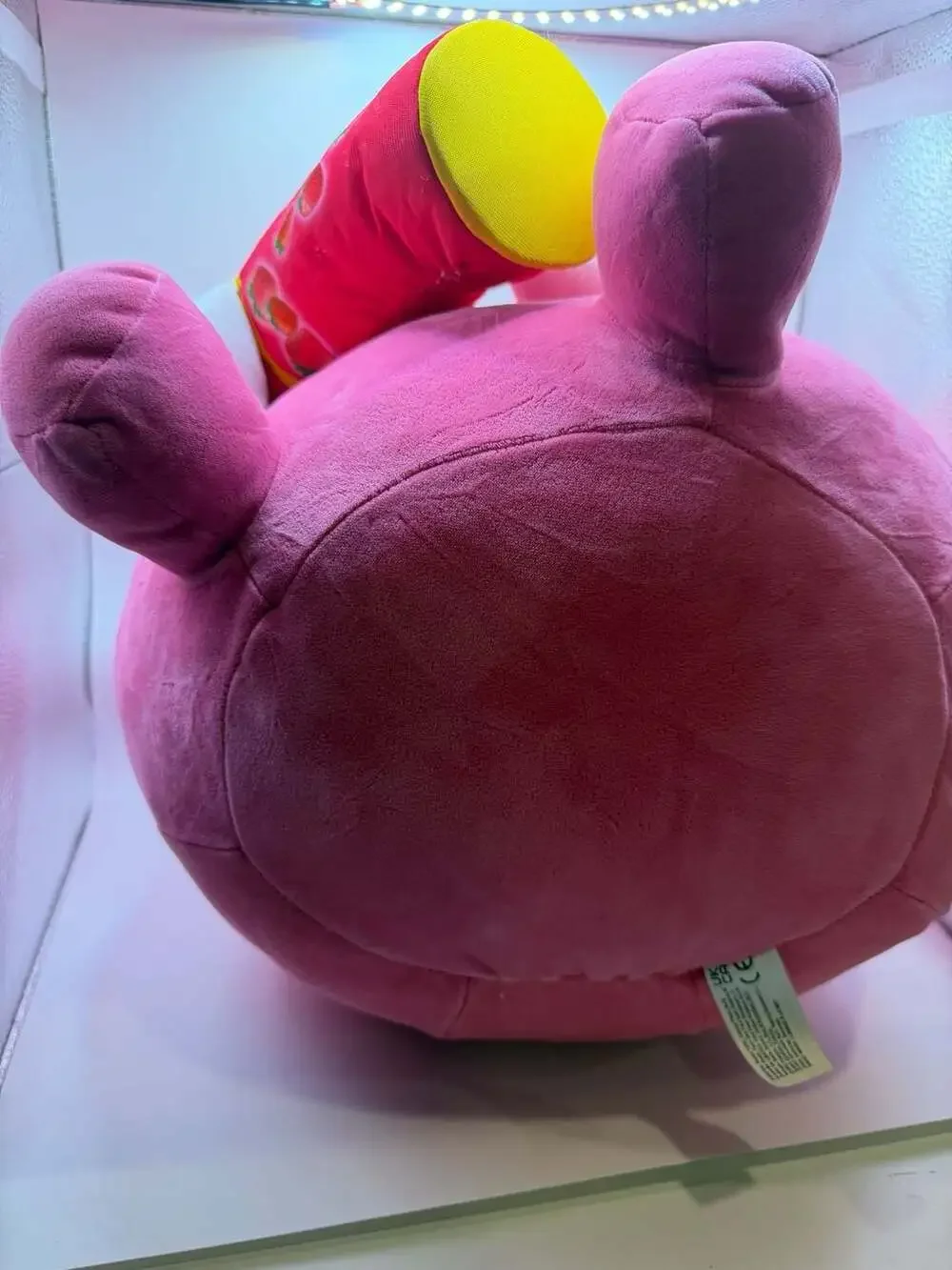 Zuru Snackles Series 1 Susie the Pink Sloth with Jumbo Push Pop Plush Toy